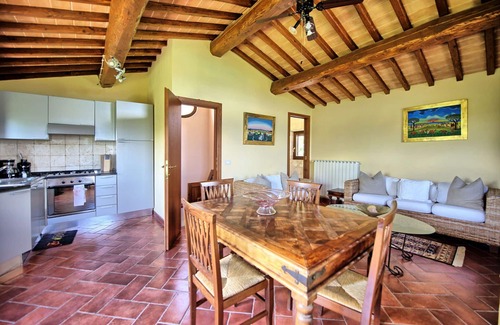 Lucignano Villa | Beautiful private villa for 12 people with WIFI, A/C, private pool, TV, patio and panoramic view