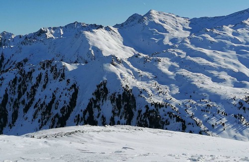 Sankt Leonhard im Pitztal House | Beautiful private villa for 25 people with WIFI, TV, patio, pets allowed and parking