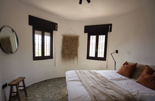 Almogia Villa | Beautiful private villa heated pool with stunning mountain view near Málaga