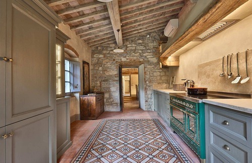 Sambuca Villa | Beautiful private villa for 14 people with WIFI, A/C, private pool and TV, close to Greve In Chi.