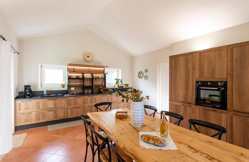 Modica Villa | Beautiful private villa for 8 people with WIFI, A/C, private pool, TV, terrace and pets allowed