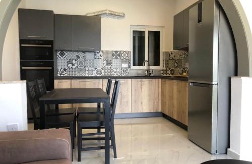 Il-Balluta Apartment | Beautiful Sliema Seaview Apt