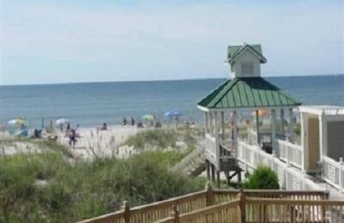 St. James Condo | Beautiful Southport, Golf Frontage & Oak Island Beach club .New Quartz counters
