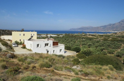 Makry Gialos Villa | Beautiful spacious villa, large plot, 600m of sandy beach, near Makry Gialos, SE
