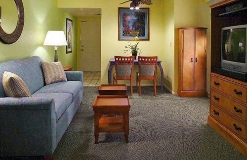 Joel Apartment | Beautiful studio unit at resort, sleeps 4