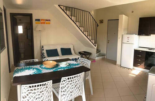 Lozari Apartment | Beautiful T3, Walking distance to the beach, Terrace, Pool, Parking, Air conditioning - T3 Lozarinette