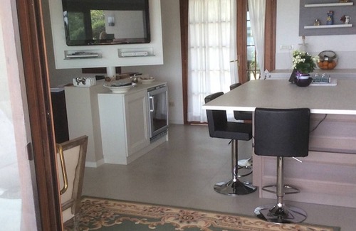 Rosolina Villa | Beautiful Villa with Private Pool by Beahost