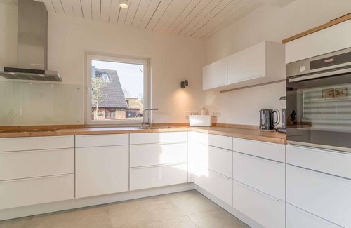 Hauert House | Beautiful villa for 4 guests with WIFI, TV, terrace and pets allowed