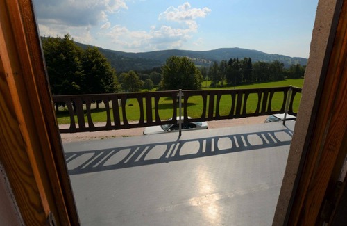 Vitkovice House | Beautiful villa for 6 people with WIFI, TV, terrace, pets allowed and panoramic view