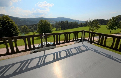 Vitkovice House | Beautiful villa for 6 people with WIFI, TV, terrace, pets allowed and panoramic view