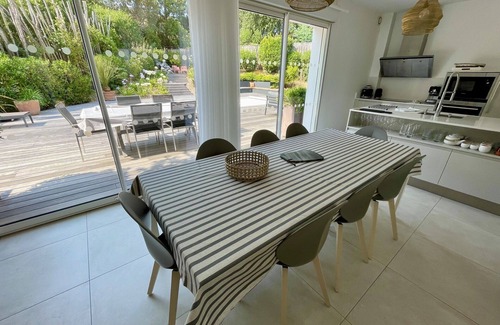 Le Canon House | Beautiful villa with heated pool