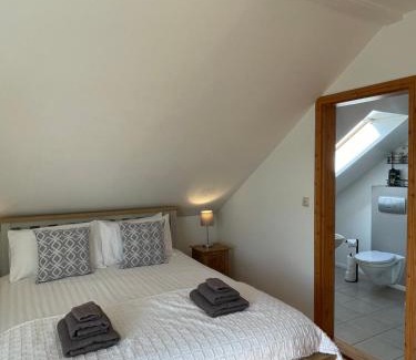 Clifden House | Bed & Breakfast - Shanakeever Farm