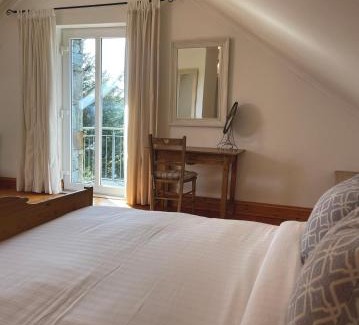 Clifden House | Bed & Breakfast - Shanakeever Farm