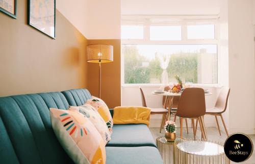 Manchester House | Bee Stays - Caldecott House