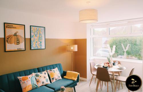 Manchester House | Bee Stays - Caldecott House