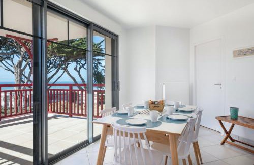 Pleneuf-Val-Andre Apartment | Bel appartement vue mer pour 8