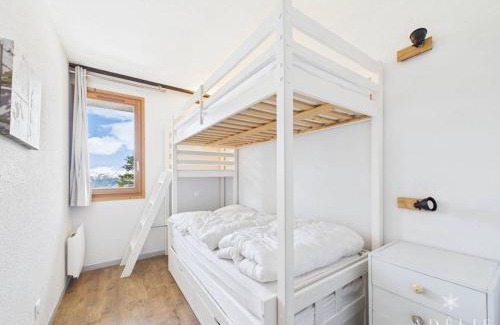 La Rosiere Apartment | Bel Appartement Rénové avec Balcon - Ski aux Pieds, 5 Pers., Près des Commerces - FR-1-398-547