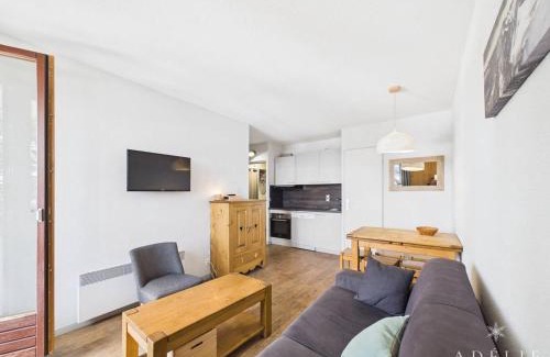 La Rosiere Apartment | Bel Appartement Rénové avec Balcon - Ski aux Pieds, 5 Pers., Près des Commerces - FR-1-398-547
