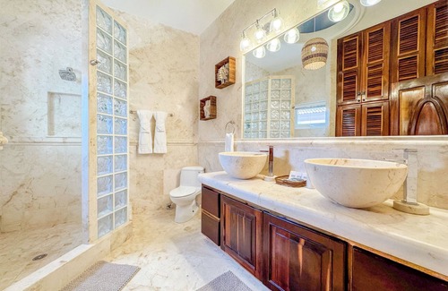 San Pedro Hotel | Belizean Cove Estates