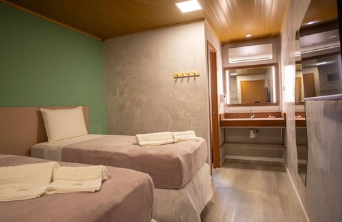 Floresta Velha Hotel | Bella Rosa Noronha