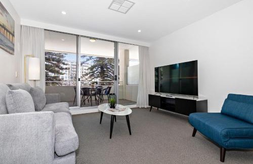 Glenelg Apartment | Belle Escapes - Oasis on Colley Reserve