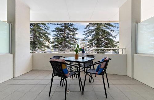 Glenelg Apartment | Belle Escapes - Oasis on Colley Reserve