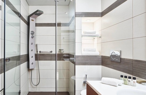 Rhodes Hotel | Bellevue On The Beach Suites