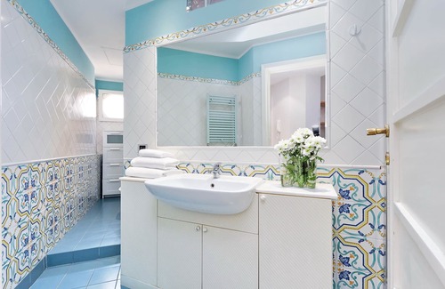 Celio Bed & Breakfast | Bellezza al Colosseo B&B and Apartments