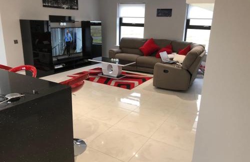 Belmullet House | Belmullet 4BR full house near town centre