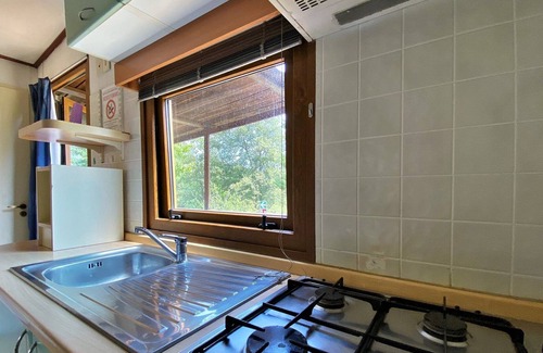 Capraia e Limite House | Belvilla by OYO Lovely bungalow with a shared pool