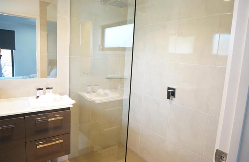 Mansfield Apartment | Ben's Place - modern & convenient