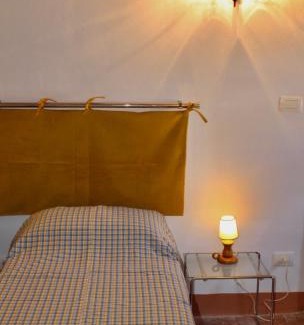 San Casciano in Val di Pesa Apartment | Berentano Apartment with Patio and pool table