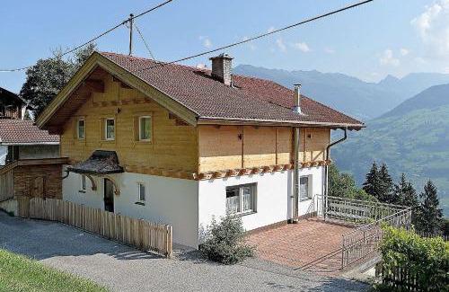 Aschau Im Zillertal House | Bergchalet Emberg mit Sauna
