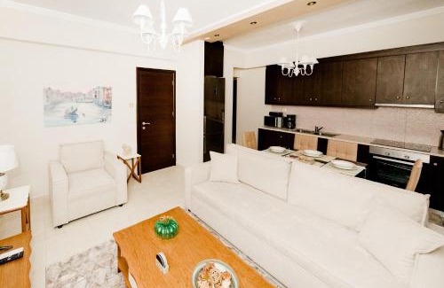 Zavlani Apartment | Best House, Ellinou Stratiotou, Ayia, Patra