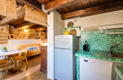 Alghero City Centre Apartment | Best Located in Alghero old Town Steps to sea Attic Emerald