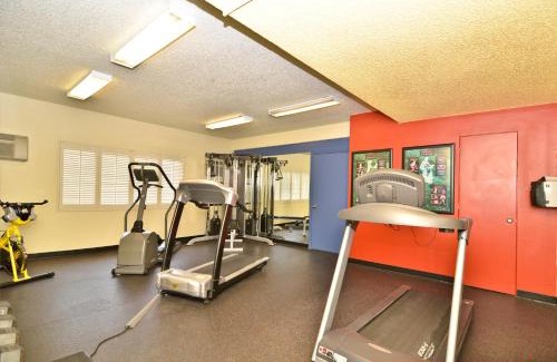 North Park Hotel | Best Western Plus Clocktower Inn