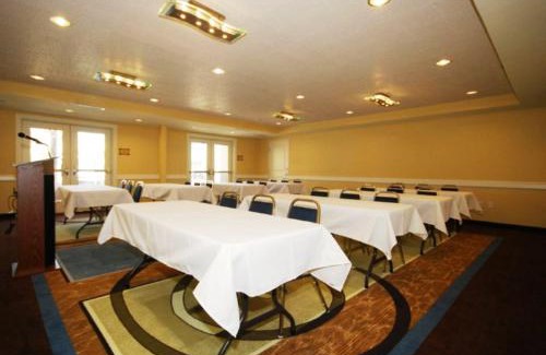 National City Hotel | Best Western Plus Marina Gateway Hotel