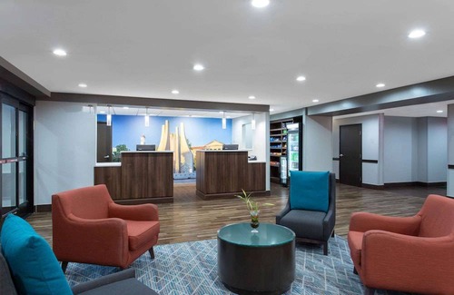 Lafayette Hotel | Best Western Plus Lafayette Hotel University Area