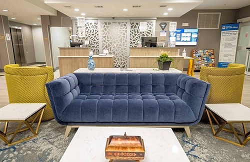 El Lago Hotel | Best Western Plus Seabrook Suites