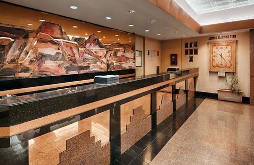 Tusayan Hotel | Best Western Premier Grand Canyon Squire Inn
