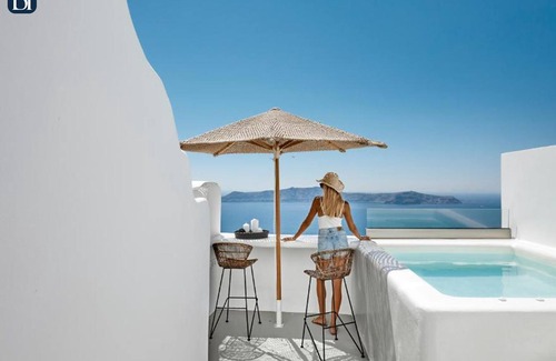Fira Apartment | BH547 - C - Suite Santorini