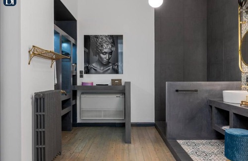 Plaka Apartment | BHA013 - C - Suite Athens