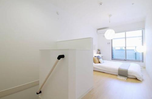 Hiroshima City Centre Apartment | bHOTEL Ball Park - Apt 2mins to Baseball 5mins to Hiroshima Sta