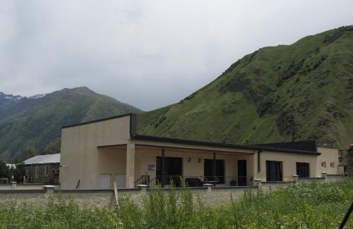 Arsha House | Bibo's Kokhi Guesthouse