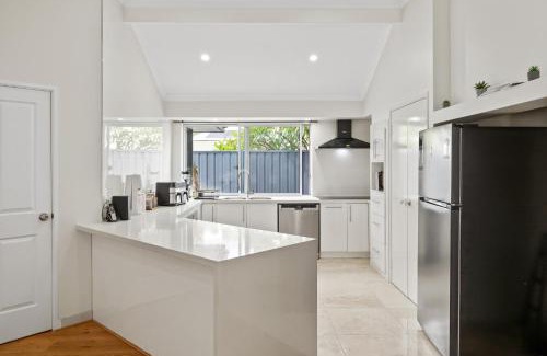 Bibra Lake House | Bibra Lake Roomies