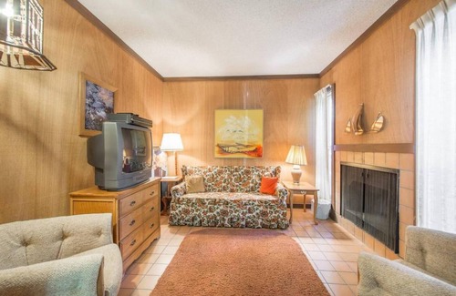 Dollar Point House | Big Dipper by AvantStay Cozy Tahoe City Condo Close To Everything!