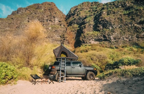 Kona Palisades House | Big Island Fully Decked Lifted 4WD Black FJ Cruiser!