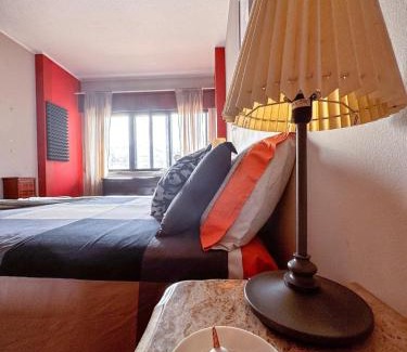Oeiras Apartment | Big Sunset Triple Room