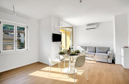 Arco Apartment | Bike & River Apartments with Mountain View