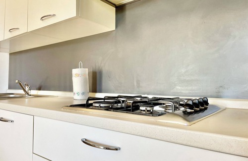 Viserbella Apartment | Bilocale con terrazzo e parcheggio – Alba Blu